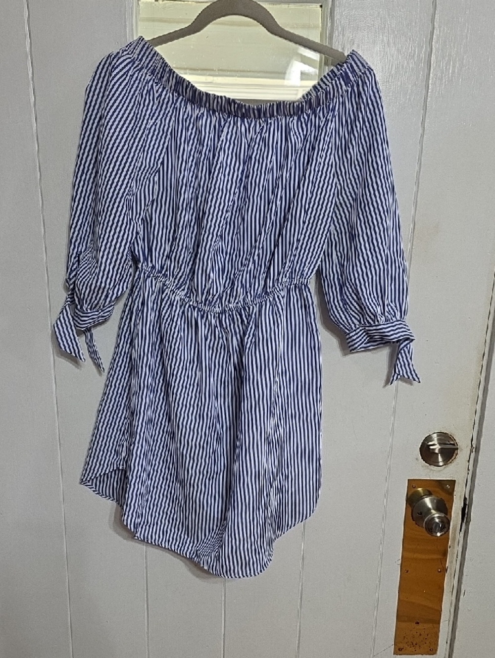 Love J Womens Dress Blue/White Striped Elastic Neckline On/Off Shoulder Sz L EUC